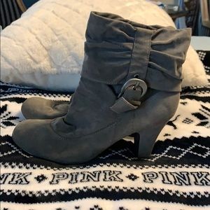 Heeled booties
